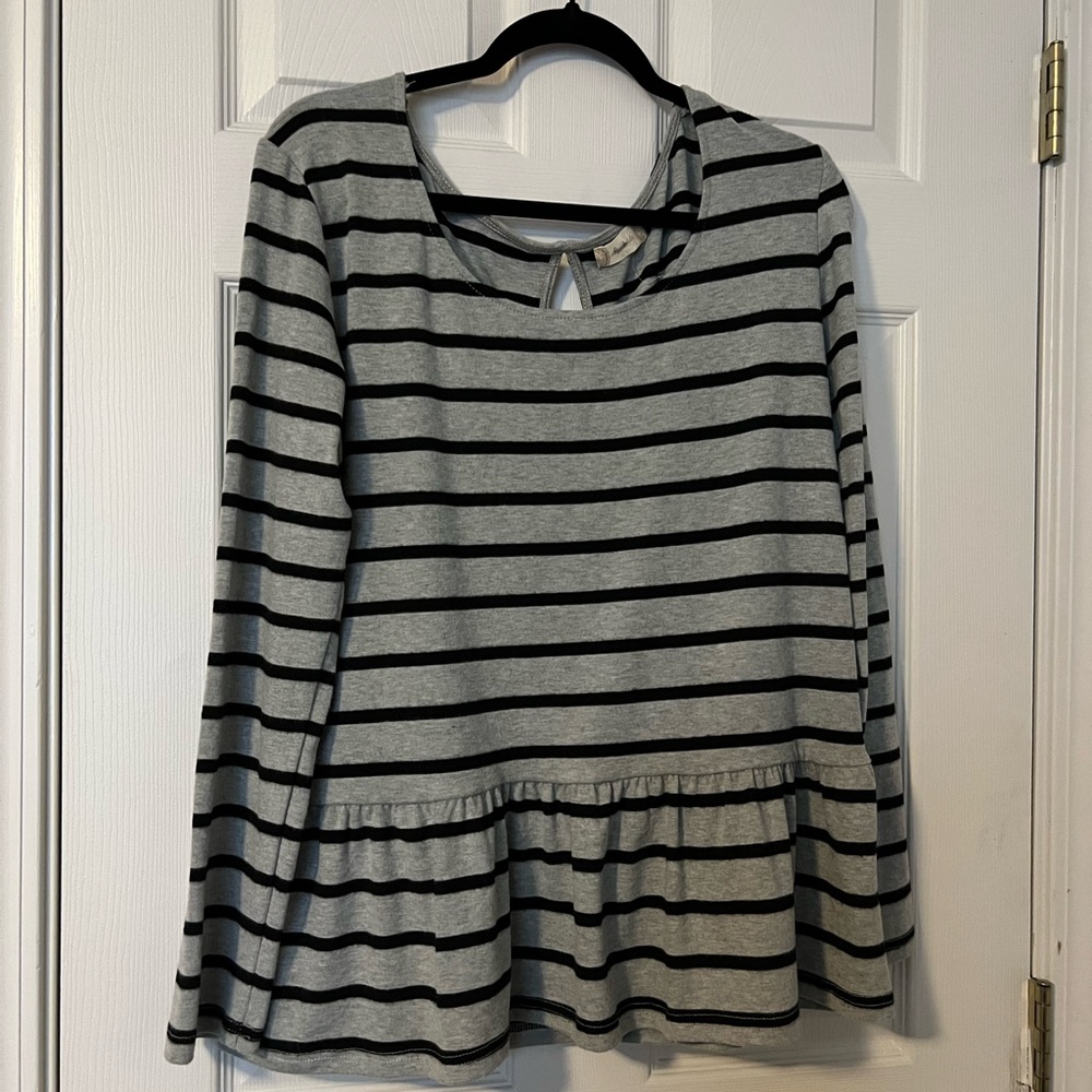 Gray Peplum Sweater with Keyhole Back